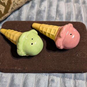 Ceramic ice cream cone salt and pepper shakers